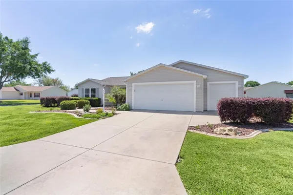 Property Slideshow image 2 of 50 | 3400 richmond dr, The Villages, FL, 32162