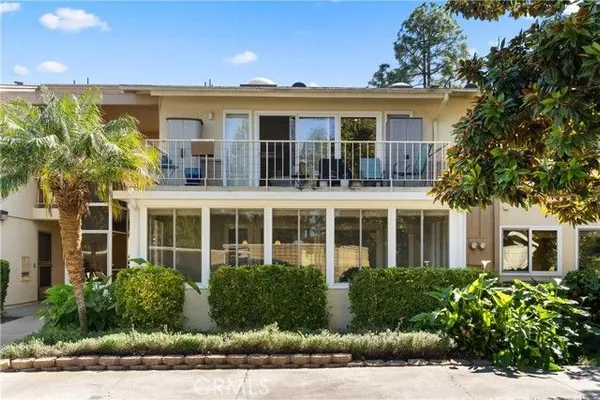 Property Slideshow image 2 of 35 | 1 via castilla, Laguna Woods, CA, 92637