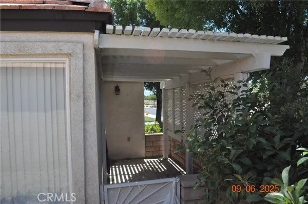 Property Slideshow image 3 of 20 | 11584 oak st, Apple Valley, CA, 92308