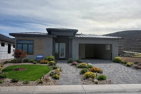 Property Slideshow image 2 of 38 | 4335 n larkin ave, Prescott Valley, AZ, 86314