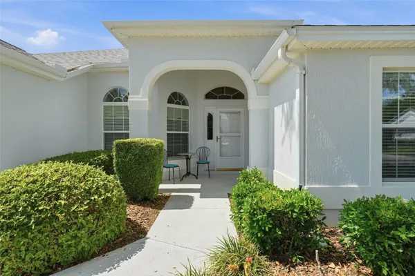 Property Slideshow image 3 of 43 | 1627 kensington pl, The Villages, FL, 32162