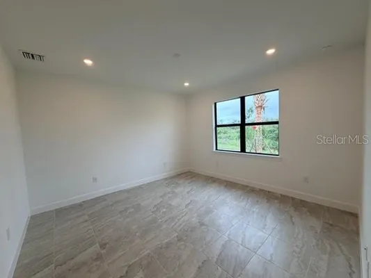 Property Slideshow image 3 of 6 | 18928 indian rock pl, Lakewood Ranch, FL, 34211