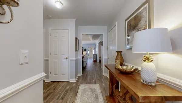 Property Slideshow image 2 of 48 | 520 forest glen cir, Murfreesboro, TN, 37128