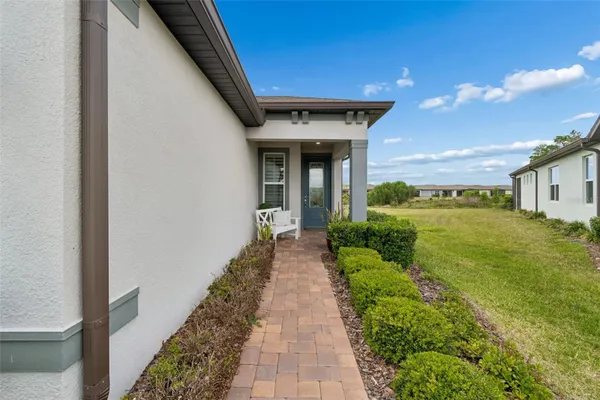 Property Slideshow image 3 of 83 | 5695 bay tide ct, Land O Lakes, FL, 34638