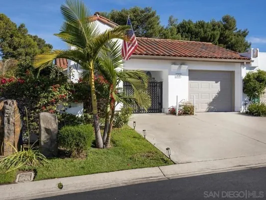 Property Slideshow image 2 of 46 | 4710 galicia way, Oceanside, CA, 92056