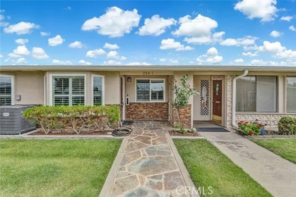 Property Slideshow image 2 of 49 | 13199 el dorado dr 208i, Seal Beach, CA, 90740