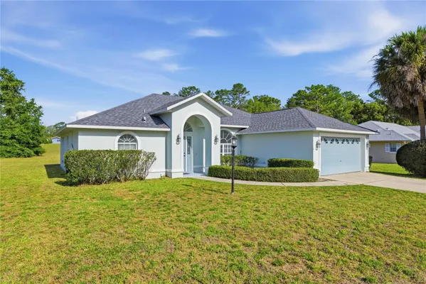Property Slideshow image 2 of 33 | 10772 sw 53rd cir, Ocala, FL, 34476