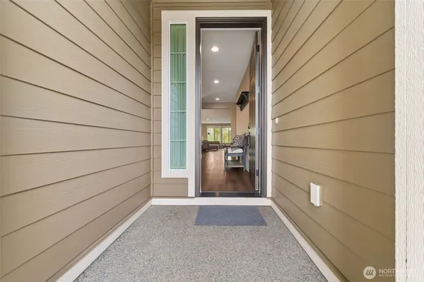 Property Slideshow image 2 of 40 | 14824 179th ave, Bonney Lake, WA, 98391