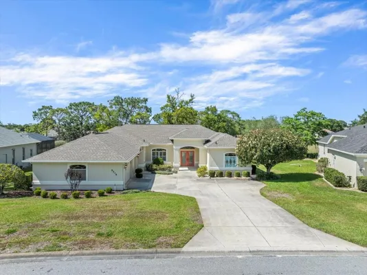 Property Slideshow image 2 of 66 | 9216 tarleton cir, Weeki Wachee, FL, 34613