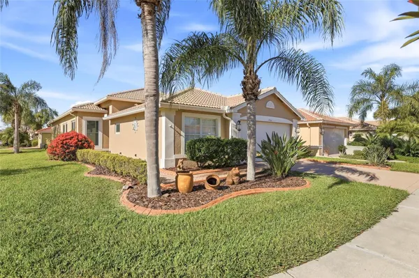 Property Slideshow image 2 of 35 | 15767 crystal waters dr, Wimauma, FL, 33598