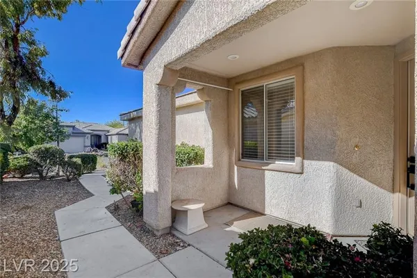 Property Slideshow image 3 of 57 | 4534 regalo bello st, Las Vegas, NV, 89135