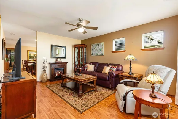 Property Slideshow image 3 of 31 | 24129 ne 112th ln # 151, Redmond, WA, 98053