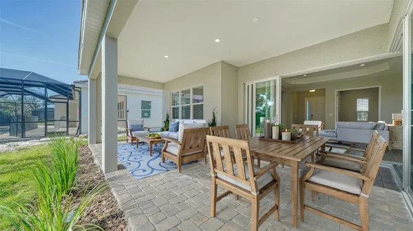 Property Slideshow image 2 of 39 | 21297 holmes cir, Venice, FL, 34293