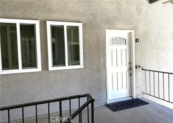 Property Slideshow image 3 of 25 | 1950 mckinney way, Seal Beach, CA, 90740