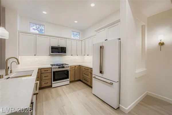 Property Slideshow image 3 of 27 | 2409 sierra sage st, Las Vegas, NV, 89134