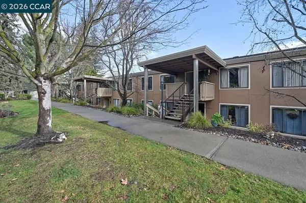 Property Slideshow image 2 of 45 | 1548 golden rain rd 9, Walnut Creek, CA, 94595