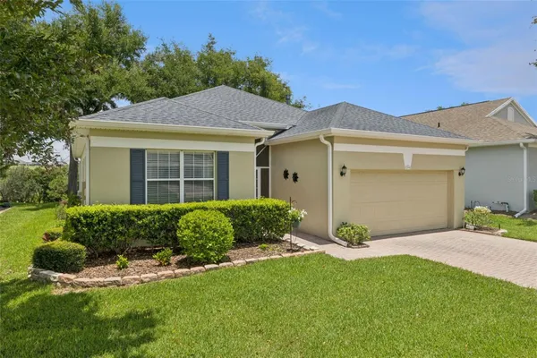 Property Slideshow image 2 of 20 | 2294 caledonian st, Clermont, FL, 34711