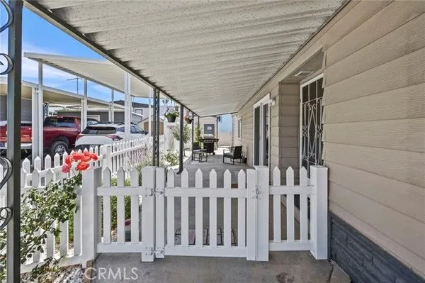 Property Slideshow image 3 of 40 | 1440 ridgemont way, Corona, CA, 92882