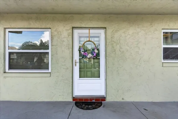 Property Slideshow image 2 of 46 | 1250 s pinellas ave 306, Tarpon Springs, FL, 34689