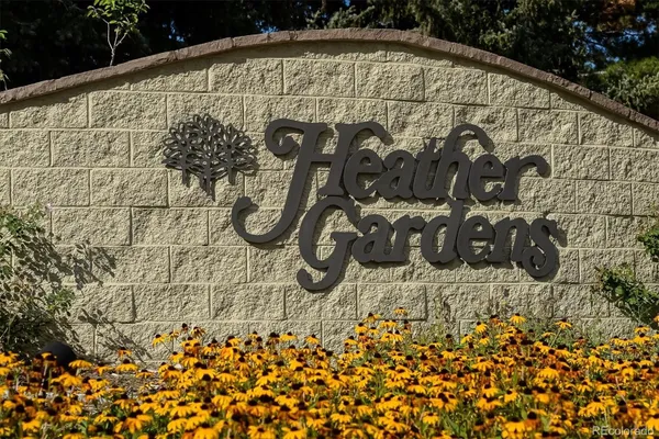 Property Slideshow image 2 of 9 | 13691 e marina dr 303, Aurora, CO, 80014