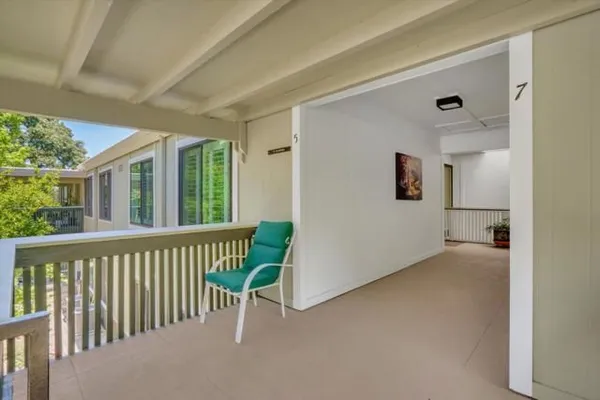 Property Slideshow image 3 of 44 | 1388 rockledge ln 5, Walnut Creek, CA, 94595