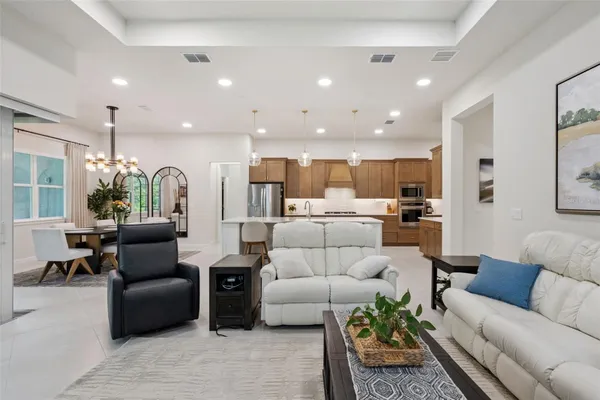 Property Slideshow image 3 of 53 | 6524 shimmering shores ln, St Cloud, FL, 34771