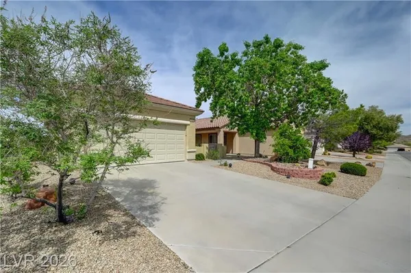 Property Slideshow image 2 of 44 | 2526 libretto ave, Henderson, NV, 89052
