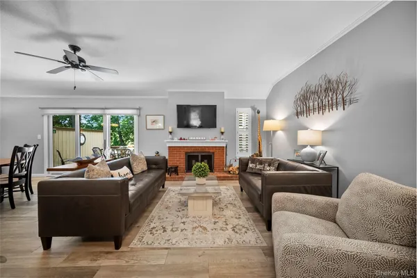 Property Slideshow image 2 of 28 | 189 heritage hills heritage hls b, Somers, NY, 10589