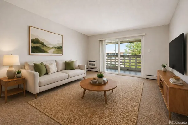 Property Slideshow image 2 of 48 | 700 s alton way 6d, Denver, CO, 80247
