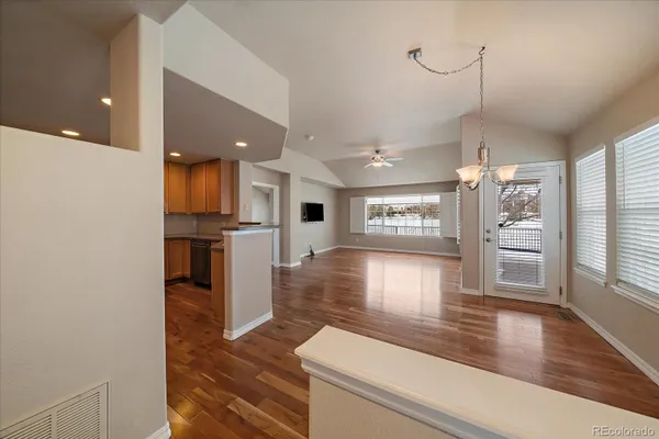 Property Slideshow image 2 of 25 | 7785 s biloxi way, Aurora, CO, 80016