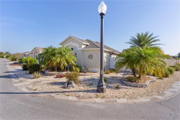 Property Slideshow image 3 of 65 | 16839 se 91st crenshaw ter, The Villages, FL, 32162