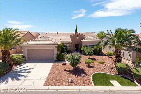 Property Slideshow image 2 of 37 | 2131 waterton rivers dr, Henderson, NV, 89044