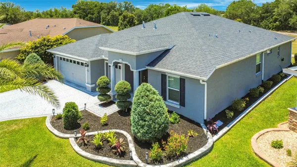 Property Slideshow image 2 of 61 | 4240 james river cir, Leesburg, FL, 34748