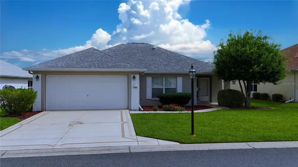 Property Slideshow image 2 of 63 | 11981 se 91st cir, Summerfield, FL, 34491