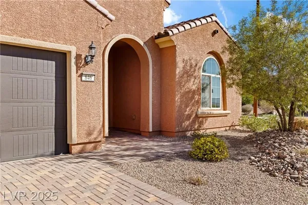 Property Slideshow image 3 of 71 | 846 trickling brook rdg, Mesquite, NV, 89034