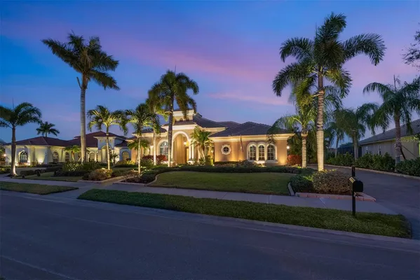 Property Slideshow image 2 of 87 | 14 carisa royale ct, Englewood, FL, 34223