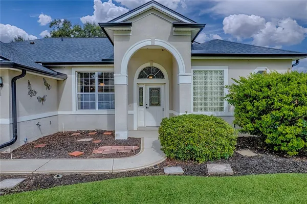 Property Slideshow image 2 of 51 | 3533 huntsville ln, Leesburg, FL, 34748
