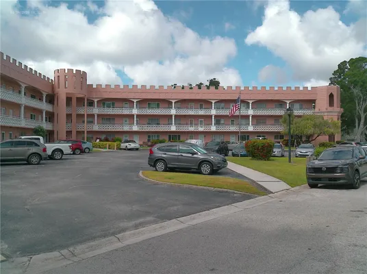 Property Slideshow image 3 of 77 | 2457 ecuadorian way 73, Clearwater, FL, 33763