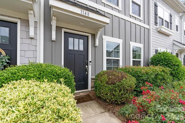 Property Slideshow image 2 of 31 | 1148 almerton dr, Denver, NC, 28037
