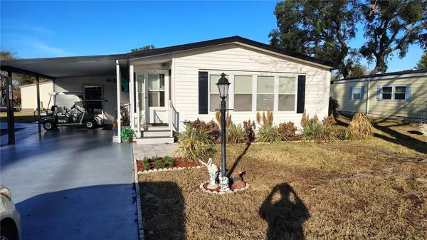 Property Slideshow image 2 of 43 | 25039 pine hl, Leesburg, FL, 34748