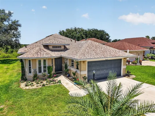 Property Slideshow image 2 of 67 | 21725 king richards way, Leesburg, FL, 34748