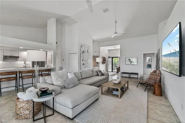 Property Slideshow image 2 of 25 | 27175 oakwood lake dr 201, Bonita Springs, FL, 34134