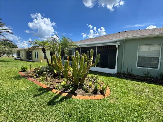 Property Slideshow image 3 of 73 | 12154 putter green ct, New Port Richey, FL, 34654