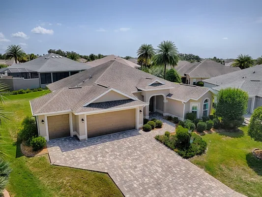 Property Slideshow image 3 of 46 | 2935 luraville rd, The Villages, FL, 32163