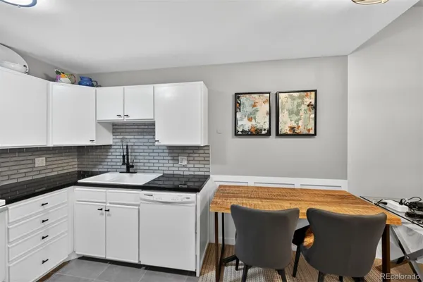 Property Slideshow image 3 of 34 | 3184 s heather gardens way 408, Aurora, CO, 80014