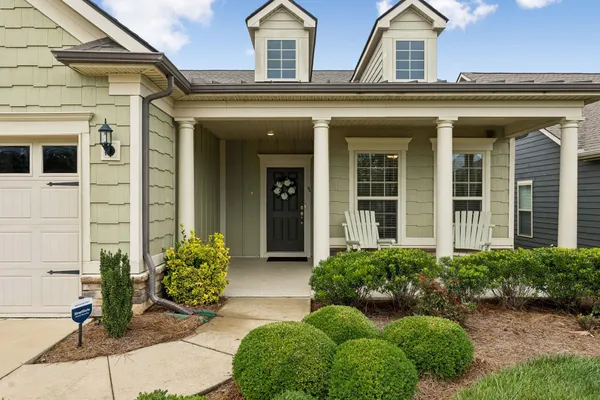 Property Slideshow image 3 of 62 | 1775 humphreys gln, Spring Hill, TN, 37174