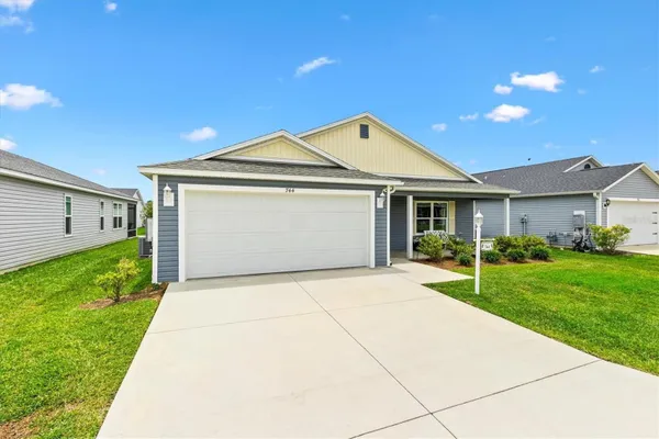 Property Slideshow image 2 of 38 | 744 barron pl, The Villages, FL, 32163