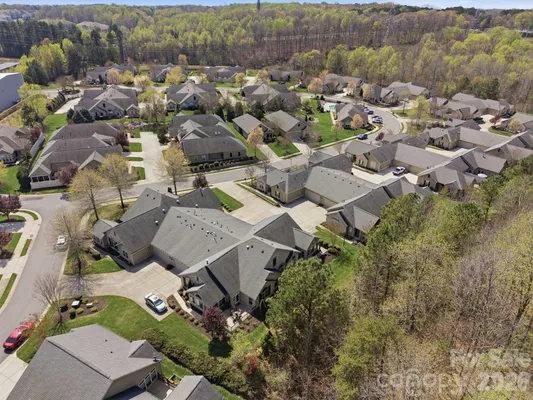Property Slideshow image 3 of 35 | 5224 polo gate blvd, Charlotte, NC, 28216