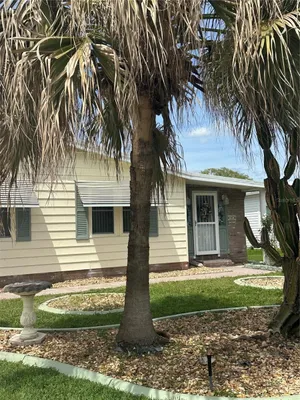 Property Slideshow image 2 of 38 | 907 orchid st, The Villages, FL, 32159