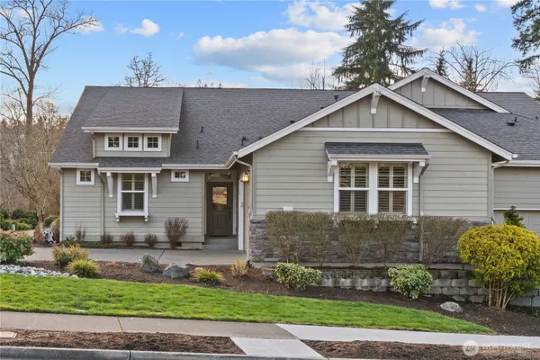 Property Slideshow image 2 of 33 | 12727 adair creek way, Redmond, WA, 98053